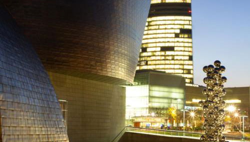 Clásico y Funcional Vivienda Turística Centro Bilbao - Foto 5