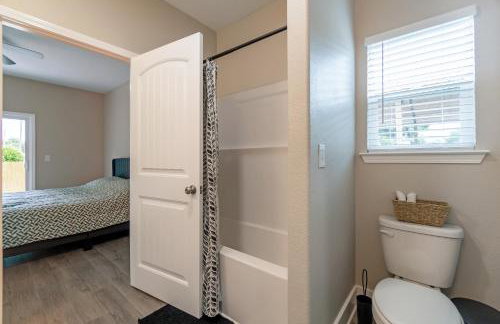 Brand New Modern Luxury Duplex EV Ready - Photo 16