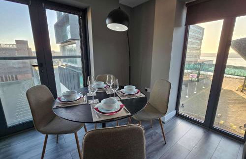 Stunning Liverpool Dockside Apt by City SuperHost - Foto 17