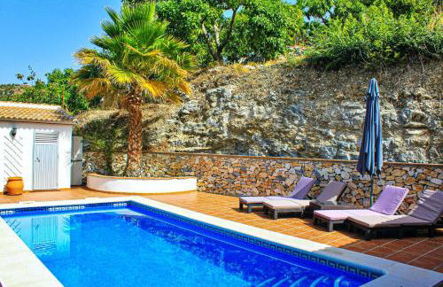 Villa Flamenca, comoda con piscina privada, barbacoa by AndaraHolidays - Foto 16