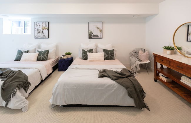 DT 3-lvl Townhouse w Rooftop Patio - Photo 22