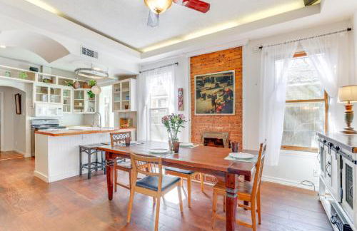 Steps to Shops and Eats Decatur Home with Large Yard - Foto 6