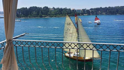 Atemberaubendes Apartment in Rovinj mit einzigartigem Panorama direkt am Meer - Foto 5