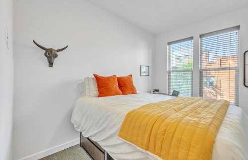 Cozy Stay by Clark Fork River and near DT - Foto 6