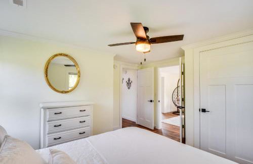 Cozy Fair Play Home with Deck 4 Mi to Lake Hartwell! - Foto 14