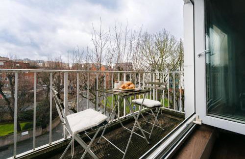 2BR w Balcony Swiss Cottage Near Central London - Foto 9