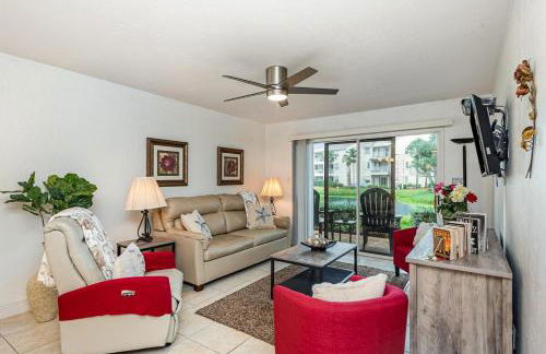 Serene Pondside Getaway - BC10 - Foto 6