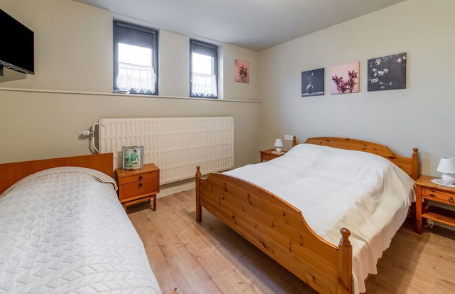 Holiday Home in Bullingen With Garden - Photo 9