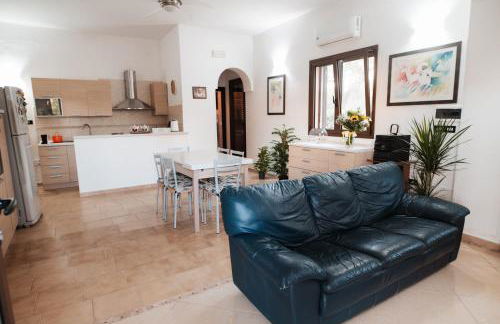 Villa Maila - Accogliente Villetta con Giardino Privato in Salento - Foto 37