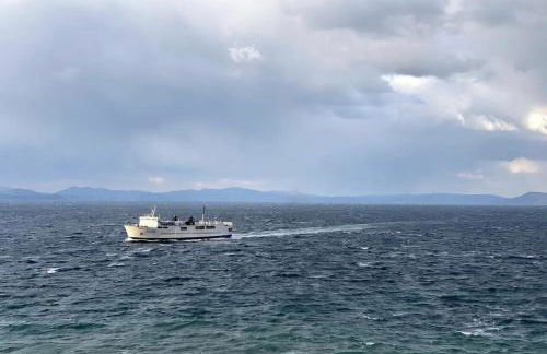 Nice Seafront Flat - Beach Port Athens Airport - Foto 19