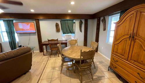 Fishing & Hunting Camp in Buras, 3 bedroom Fully furnished with Wi-Fi - Foto 4