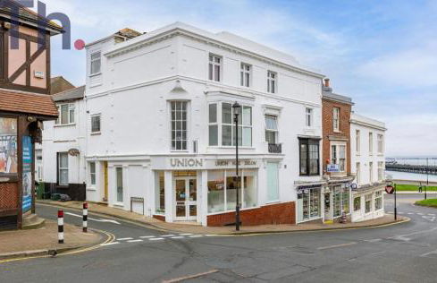 Pier View - Photo 11