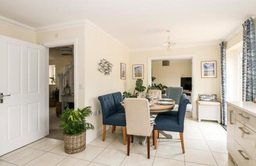 Coral House - Photo 12