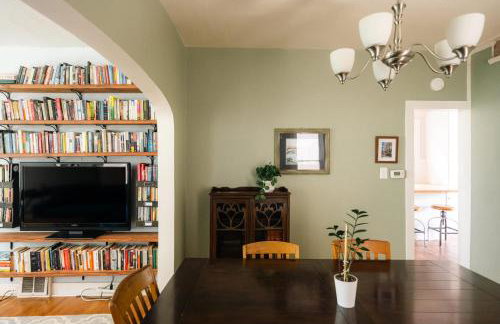 Charming Highlands Cottage - Walk to Shops & Eats - Foto 11