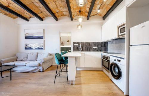 BeBarceloner Eixample Apartments - 4 bedrooms - Photo 1