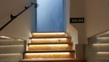 Apartamento completo distancia 350m Chamartin - Photo 5, Lobby or reception