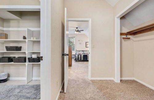 King of the Mountain. Private Hot Tub. Pets allowe - Foto 25