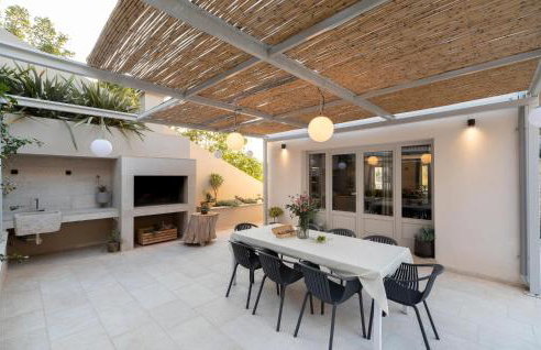 4 Bedroom Gorgeous Home In Korcula - Photo 19