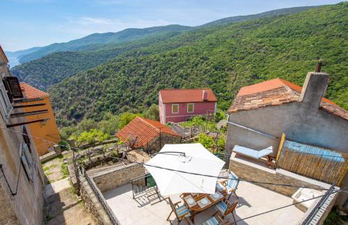 House Bajota with terrace and sea view - Foto 25