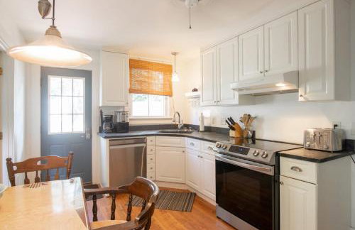 On the bay in Wellfleet - walk to water! - Foto 7