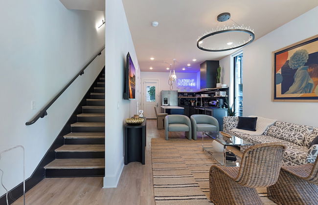 The Grove by AvantStay – Stylish Group Stay with Private Bathrooms - Foto 57