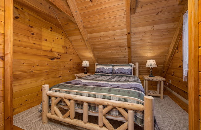 Hidden Hideaway 2 Bedroom Cabin by RedAwning - Foto 4