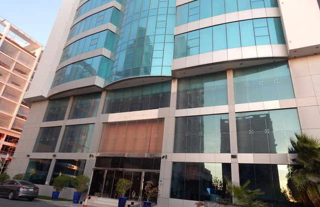 Ista Suites Seef - Photo 1