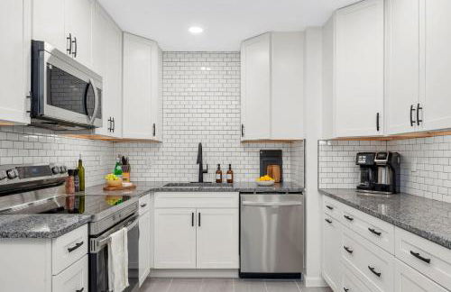 The Bauhaus - 4BR,3BA ,Families , Ample Parking - Foto 3