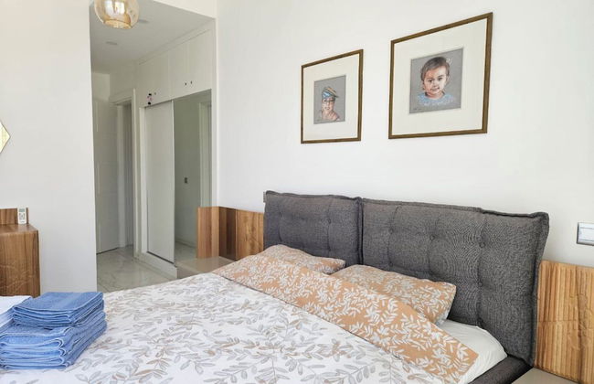 Serene Three-bedroom Retreat in Unforgettable Setting - Foto 10