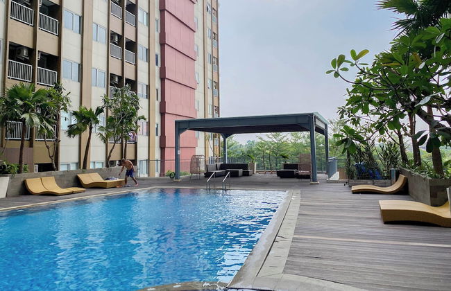 Minimalist and Cozy Studio LRT City Jatibening Apartment - Photo 25