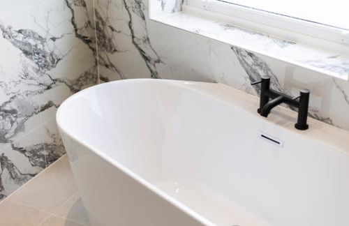 Kew Garden Suite 2BR Sleeps 9 Near Central London - Foto 7