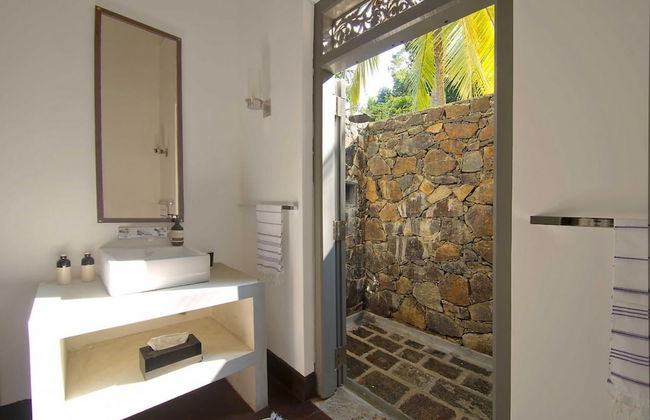 Dutch Colonial Period Villa In Contemporary Style - Foto 22