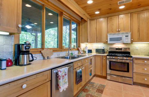 Almond Vacation Rental with Mountain Views! - Foto 11