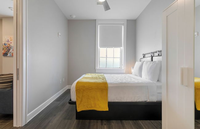 Bywater Suite Hotel - Photo 35