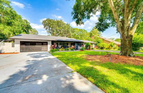 Spacious Tavares Home with Private Outdoor Oasis! - Photo 38