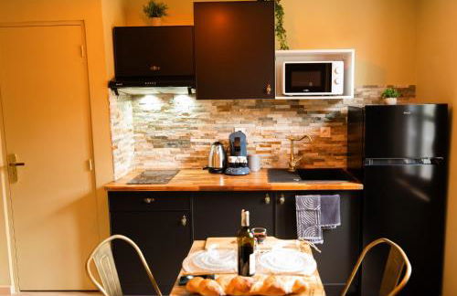 Tout confort ! Ville, Calme, Cinéma privé, Climatisation, Parking, WiFi - Foto 7