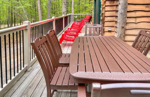 ADK Cabin with Hot Tub, Near Whiteface, Lake Placid, Fire Pit, Game Rm - Foto 30