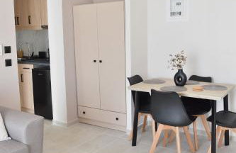 Pnoe Apartments - Photo 28