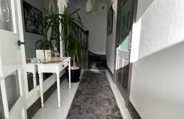 Green Corner Villa - Walls Hill - Cosy Luxury Apartment in Central Torquay with Free Parking & EV - Foto 4
