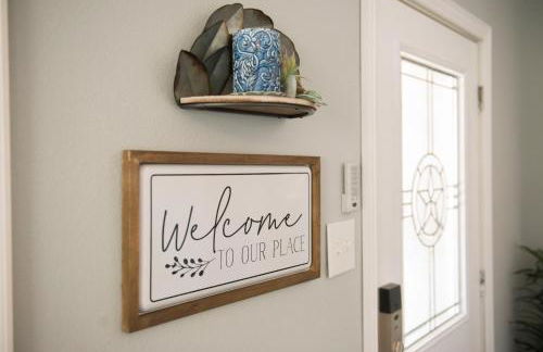 Walk to the Silos! 3 Bed 1960's Bungalow near Baylor - Foto 30