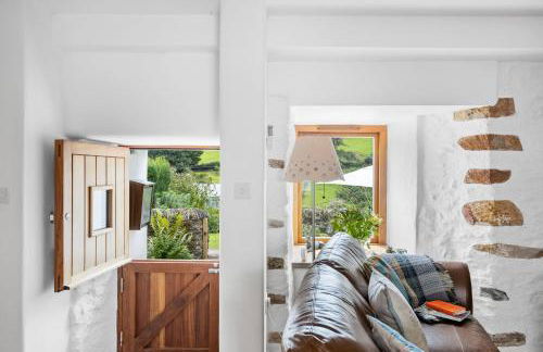 Middle Cottage - Tranquil cottage ideal for walkers - Photo 10