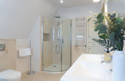 Golden Villas - Elegant Family Villa with Garden near Krakow - Foto 21