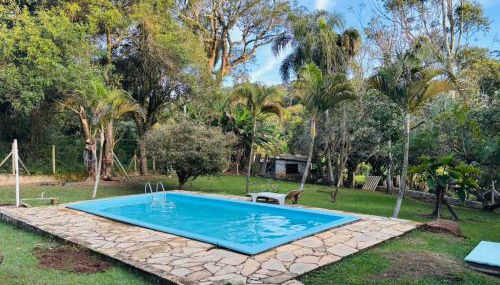 Casa de campo com piscina em condomínio. - Foto 2