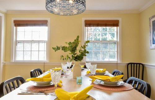 Dogs welcome huge yard right next to Rail Trail - Foto 8