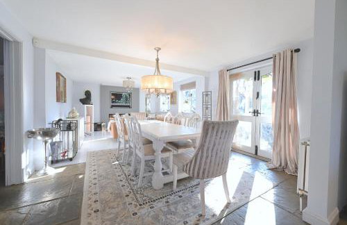 Beautiful Thatched Cottage Windsor Ascot Bracknell - Photo 40