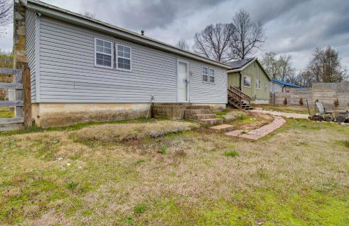 Mountain Home Cabin with Fire Pit Less Than 1 Mi to Lake! - Foto 25