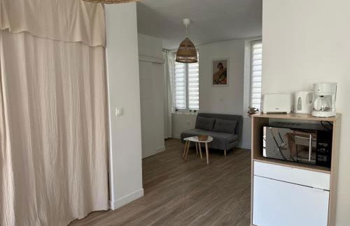 Escapade marseillaise proche de la mer plein sud avec jardin privé - clim & wifi gratuit - Foto 12