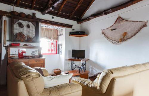 Adega dos Virgilios - Photo 1