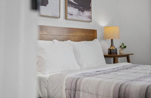 Pittsburgh Spacious and Modern Three Bedroom Apartment with Free Parking - Foto 19