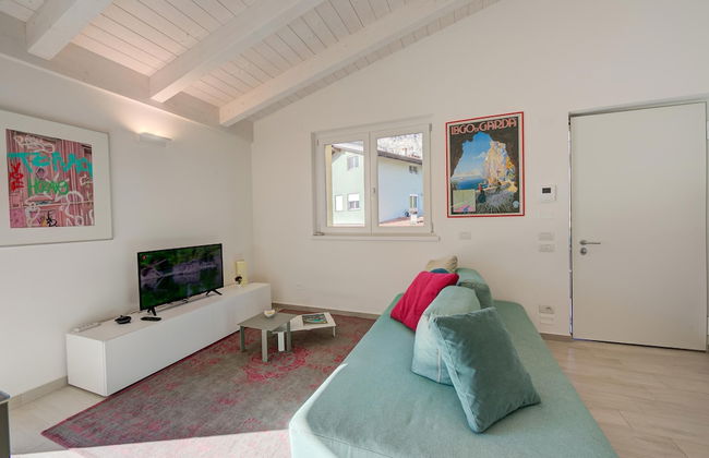 Mirabelle in Dro With 3 Bedrooms and 2 Bathrooms - Photo 9